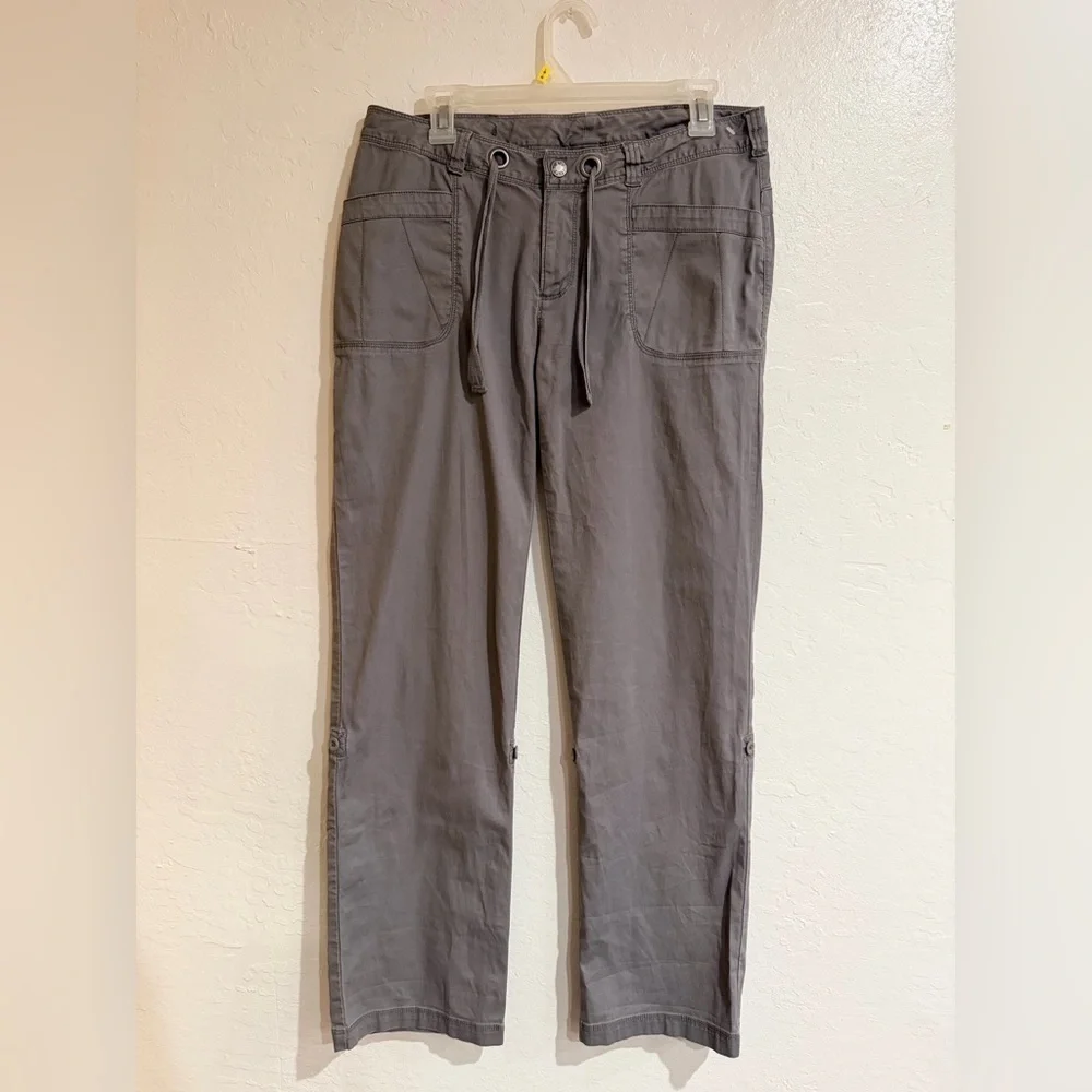 The North Face Gray Roll Up  Hem Hiking Pants Size men’s Size M